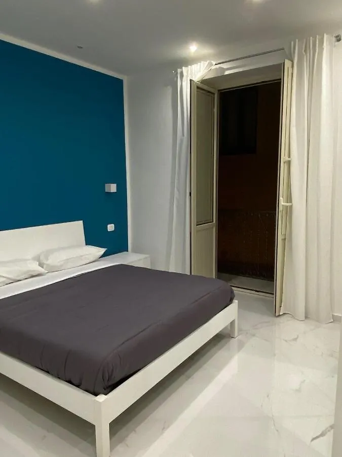 Vittorio Emanuele Suite Palermo Apartment