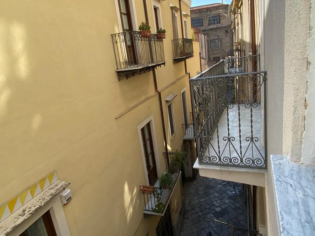 Apartment Vittorio Emanuele Suite Palermo